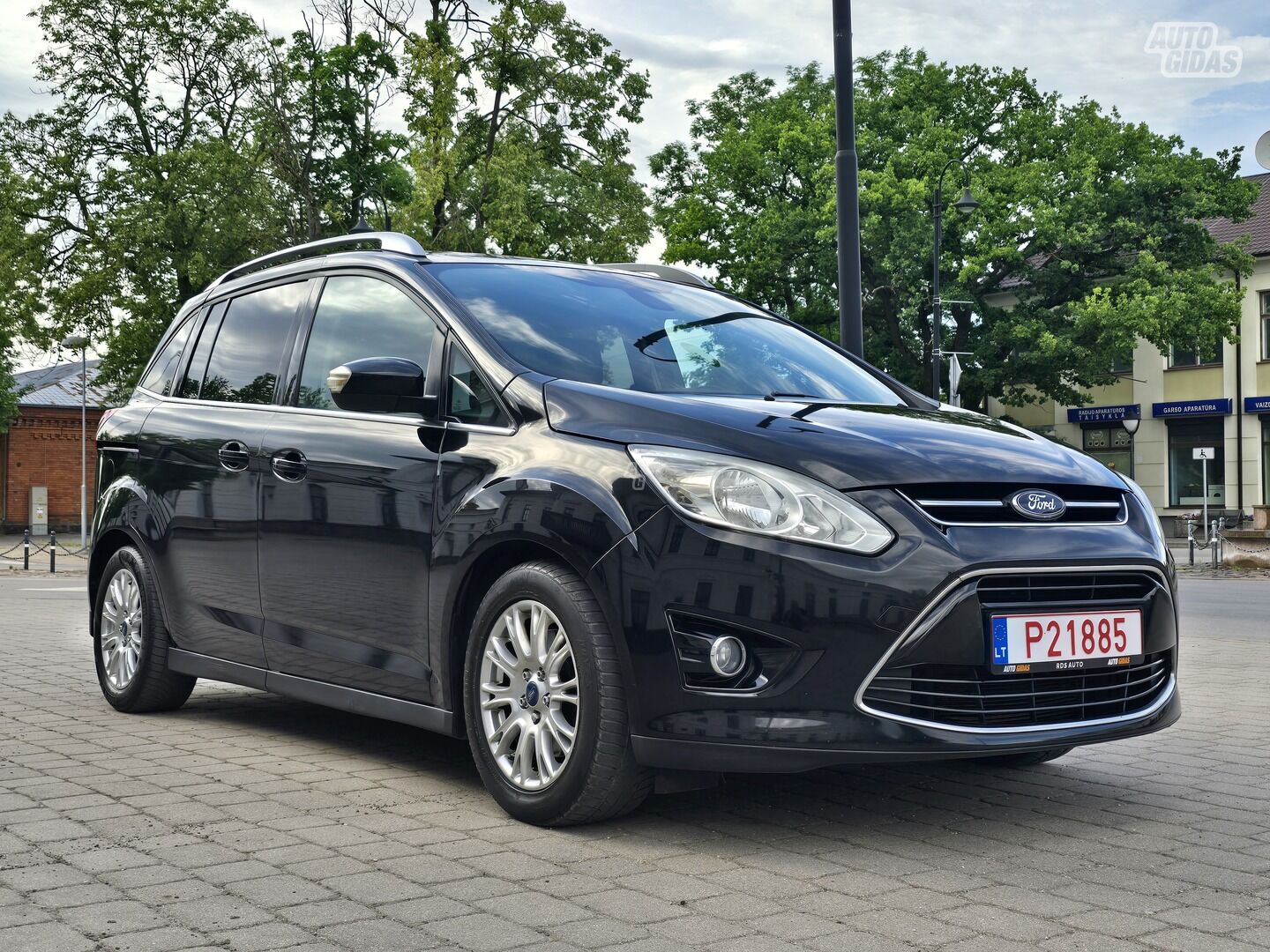 Ford Grand C-MAX IŠSIMOKĖTINAI 2011 m