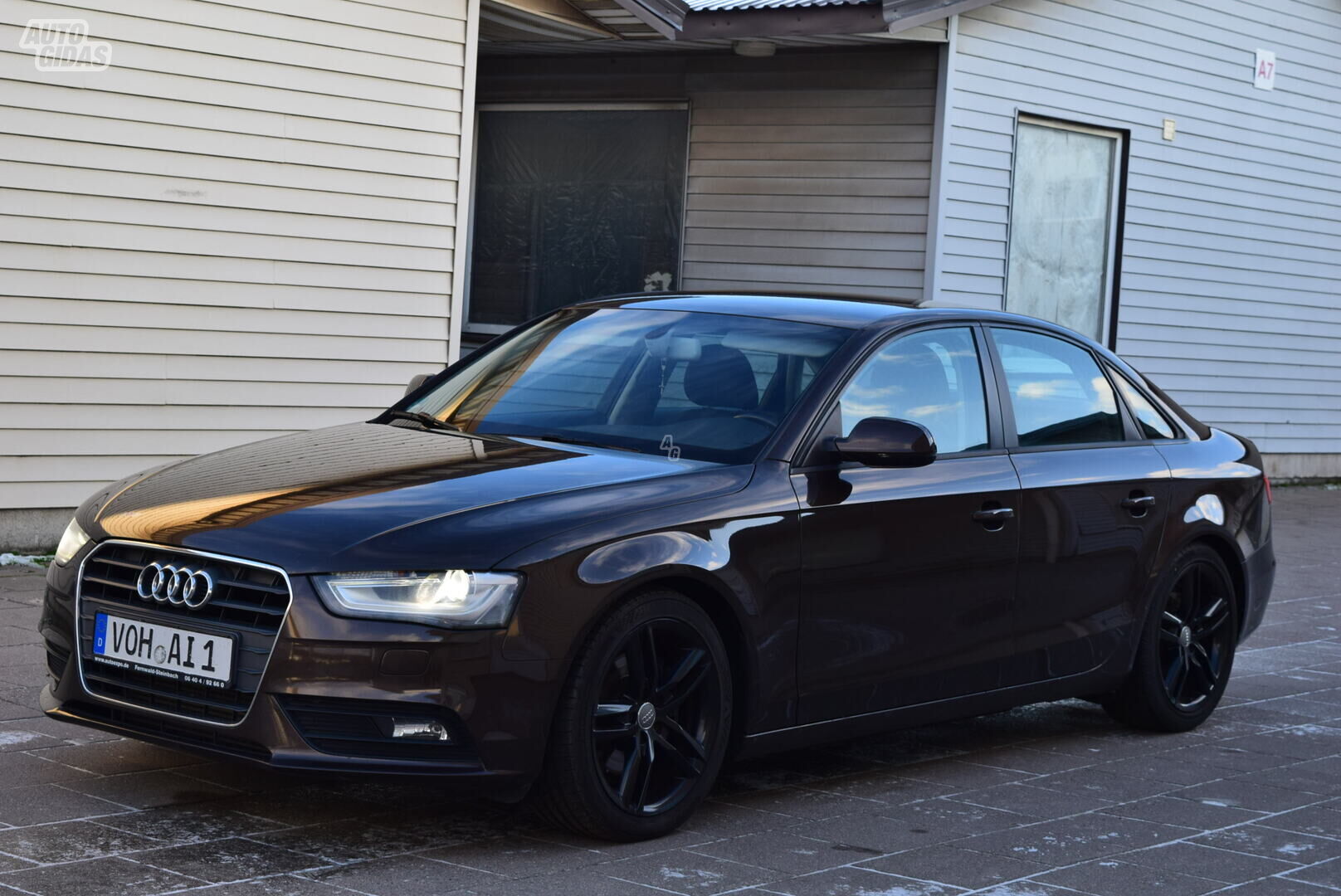 Audi A4 2012 m Sedanas