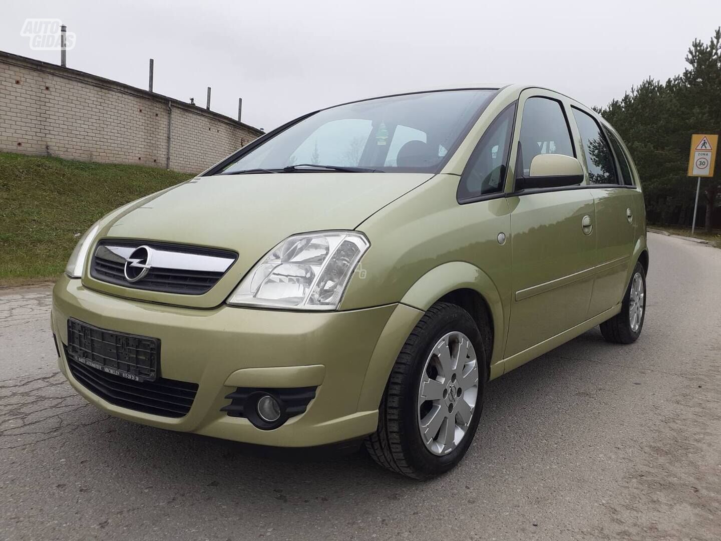 Opel Meriva IŠSIMOKĖTINAI 2007 y