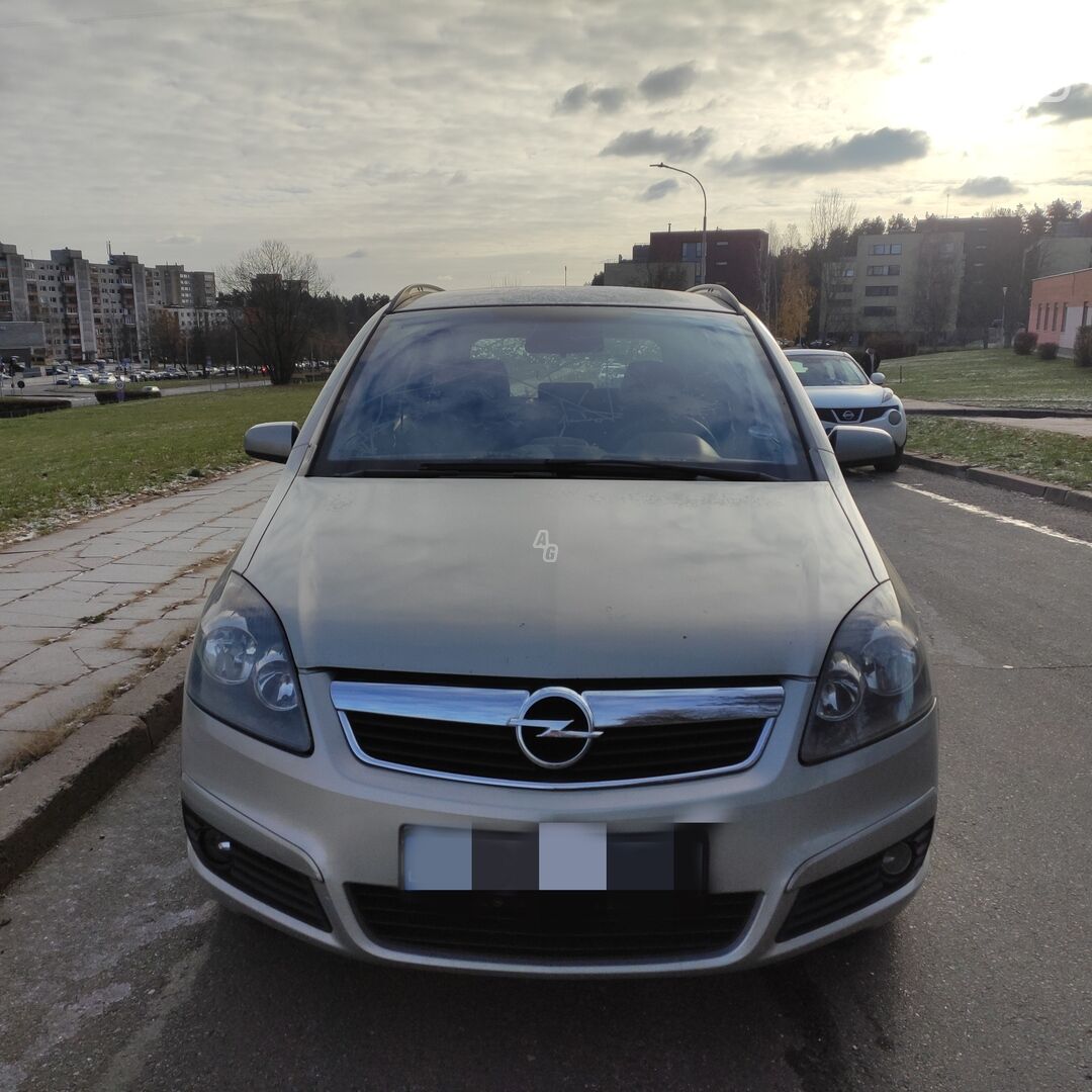 Opel Zafira 2007 m Vienatūris