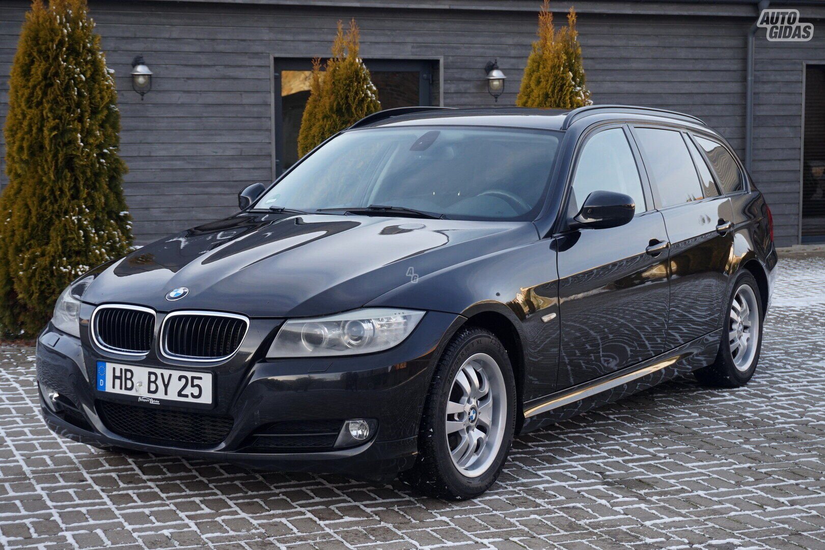 Bmw 320 2010 m Universalas