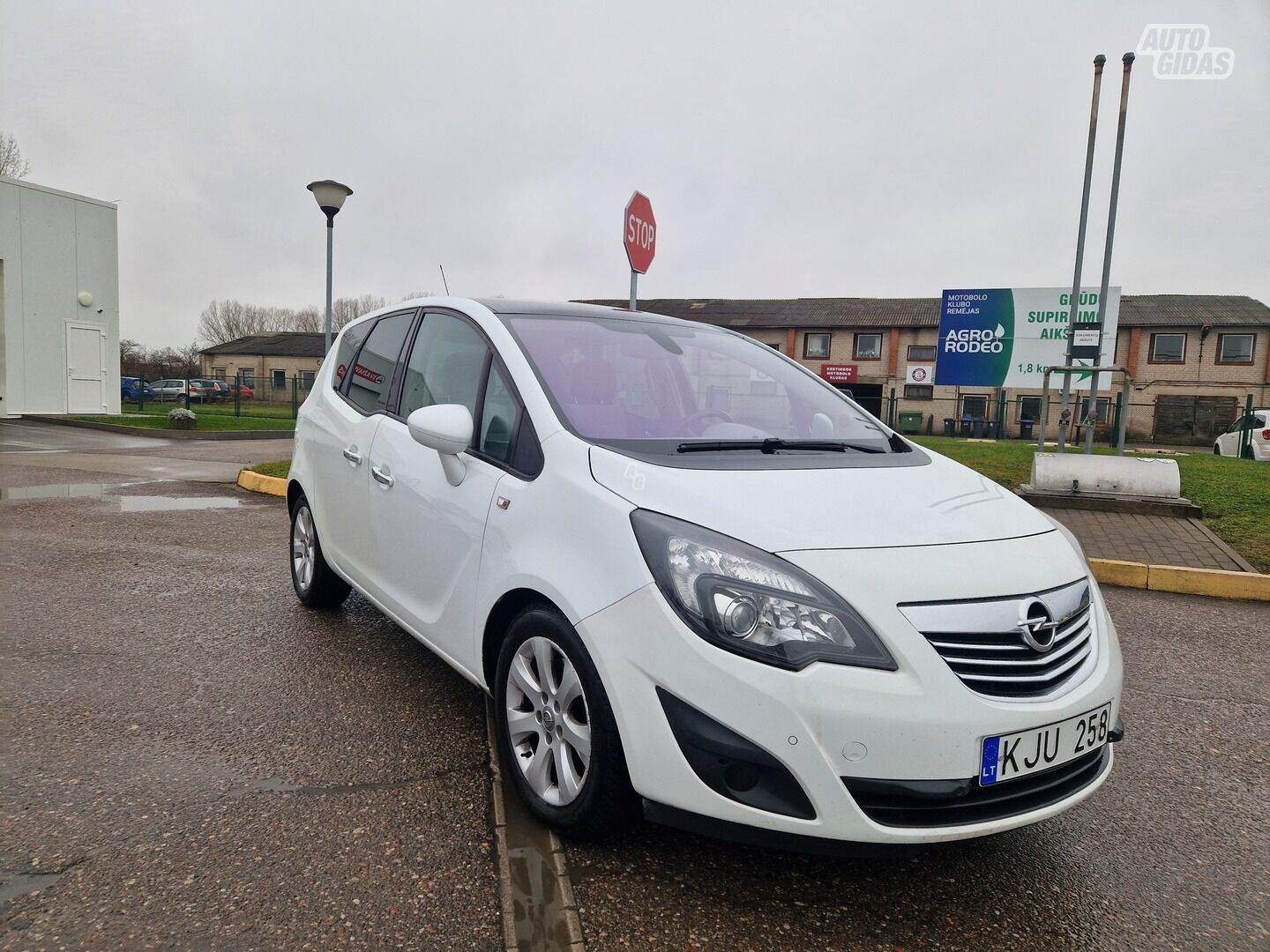 Opel Meriva 2012 m Vienatūris