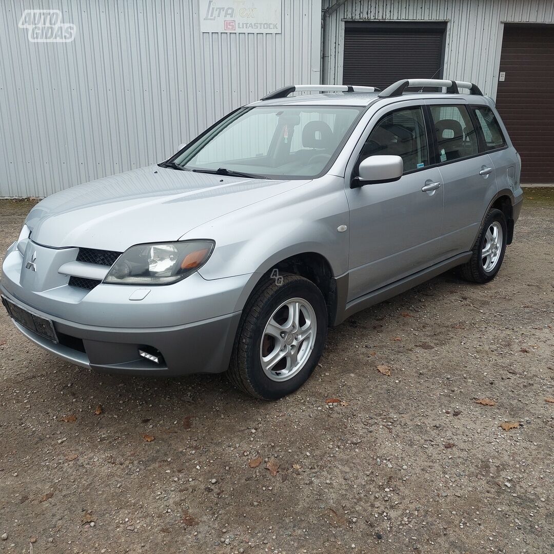 Mitsubishi Outlander 2004 y Off-road / Crossover