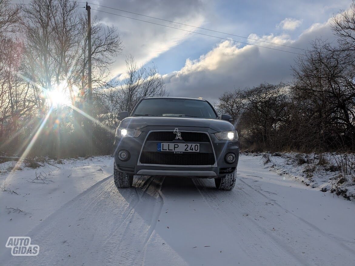 Mitsubishi Outlander 2010 m Visureigis / Krosoveris