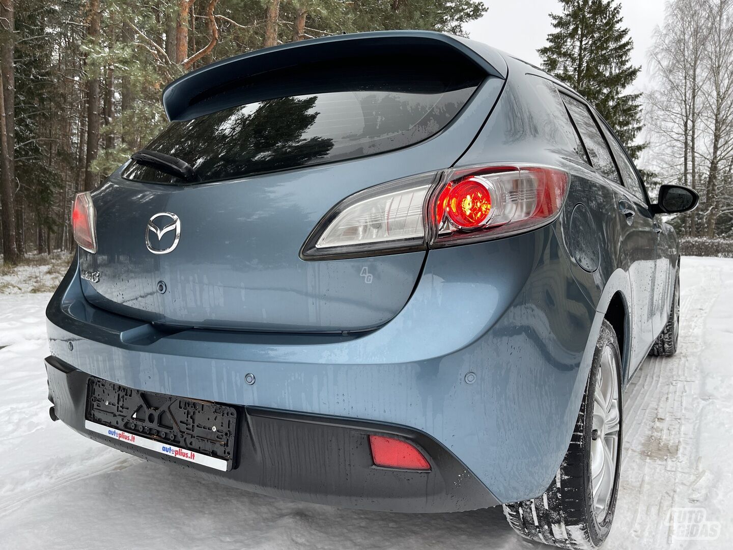 Mazda 3 1600 GEROS BUKLES 2010 y