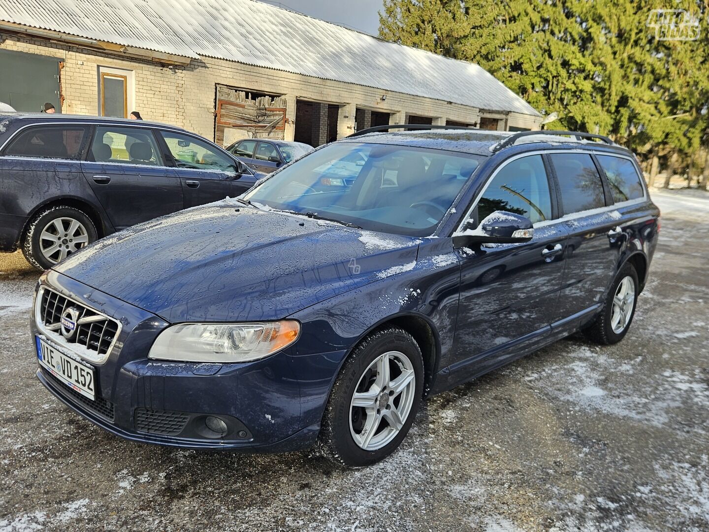 Volvo V70 2011 y Wagon