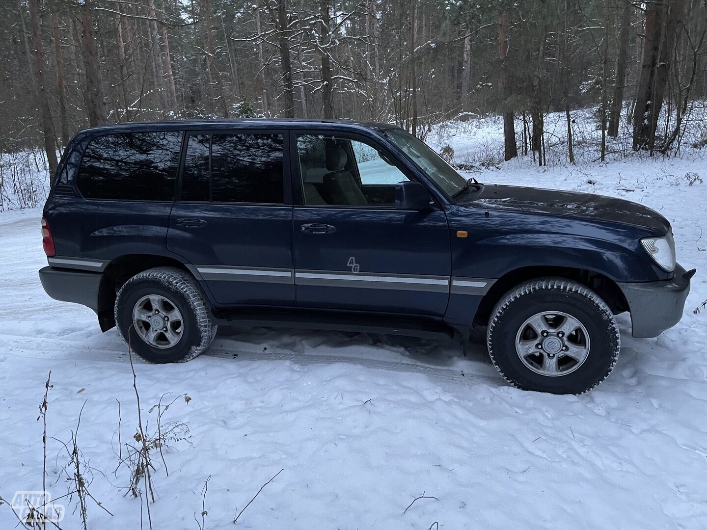 Toyota Land Cruiser BE JOKIŲ RŪDŽIŲ 2000 m