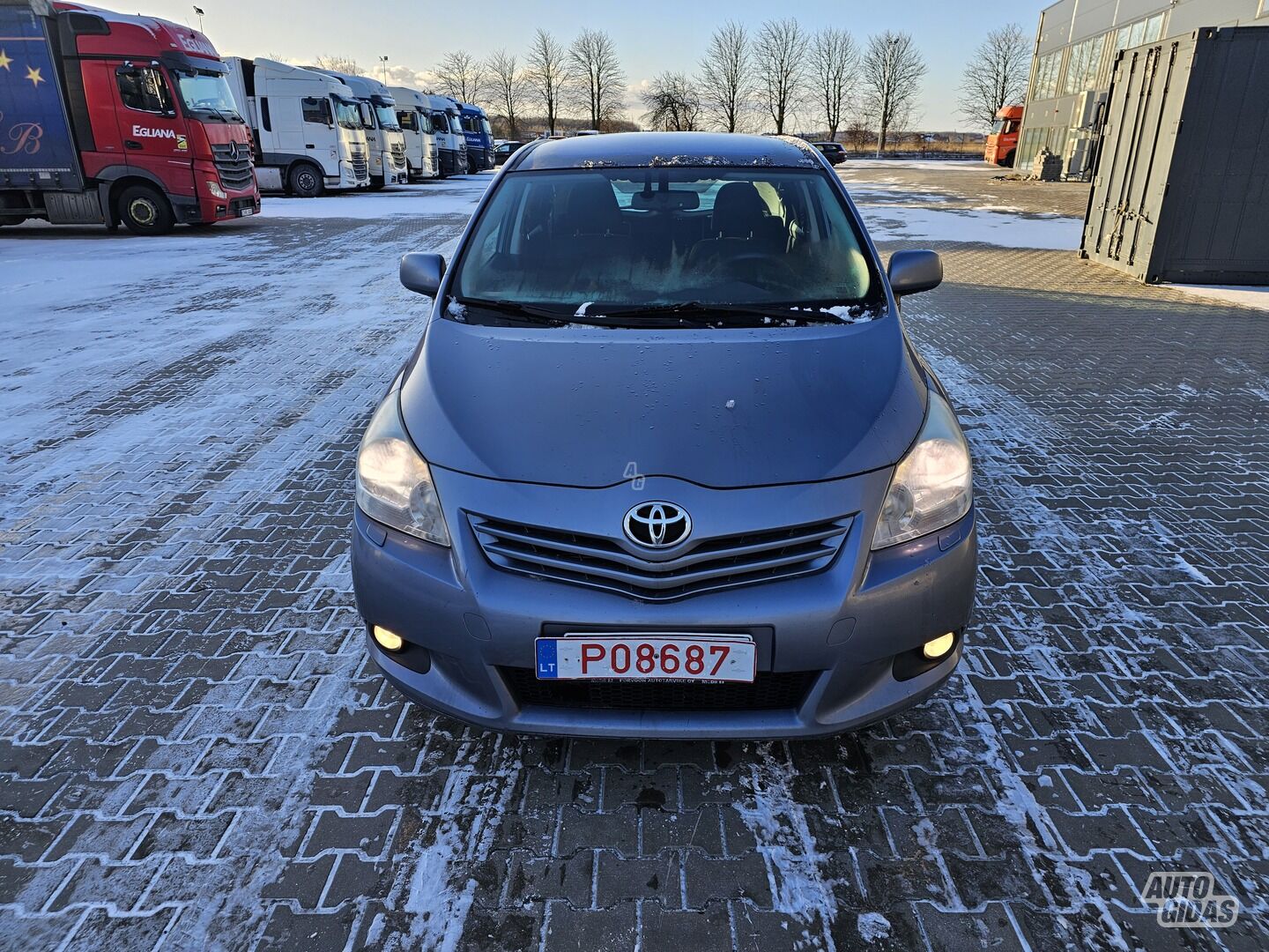 Toyota Verso 2010 y Van