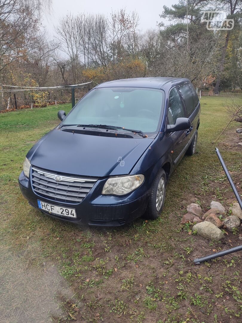 Chrysler Voyager 2005 m Vienatūris