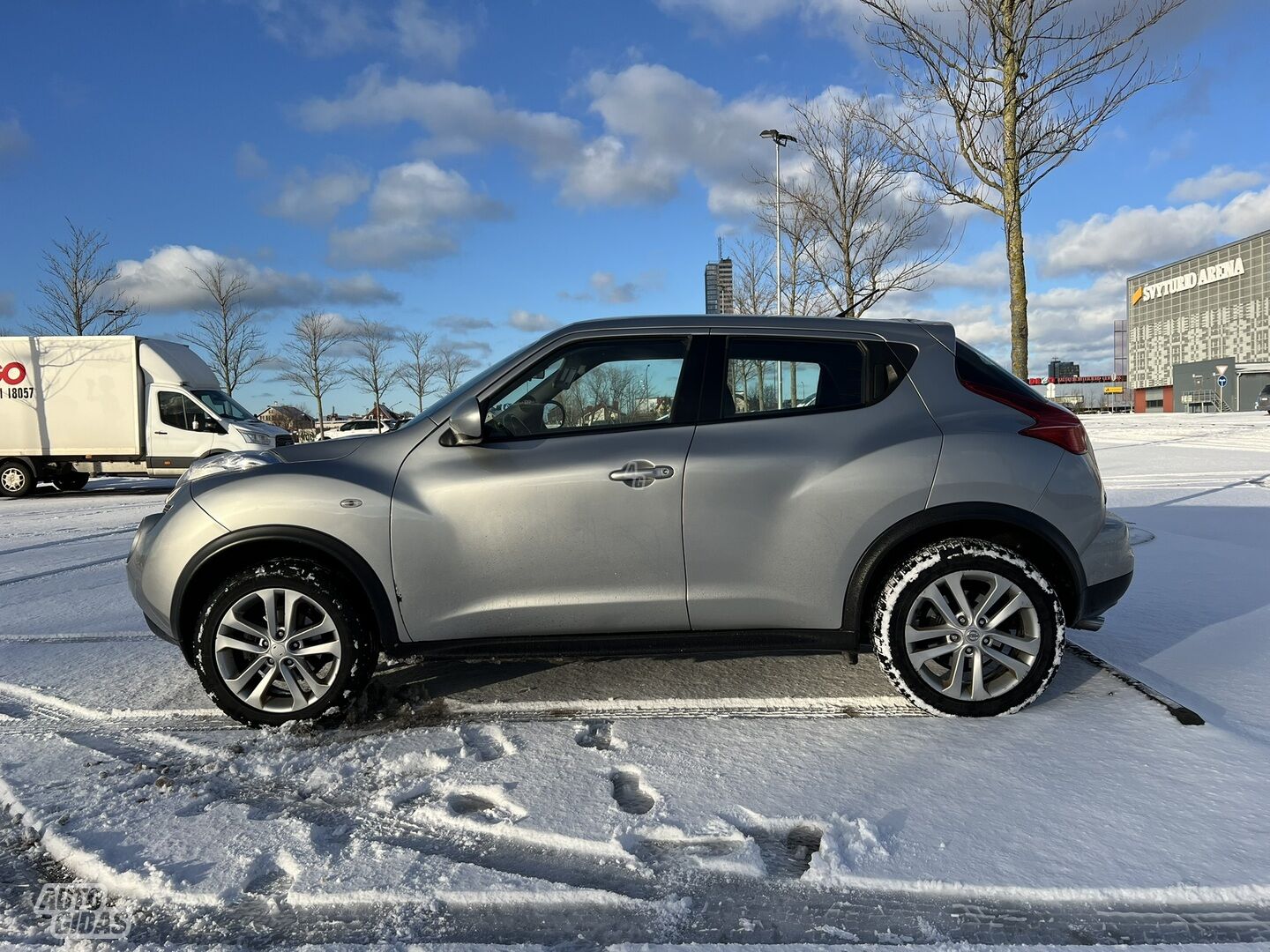 Nissan Juke F15/D/D01 2011 m