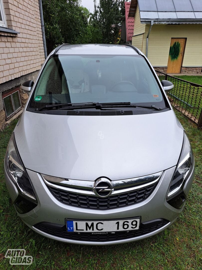 Opel Zafira 2015 m Vienatūris