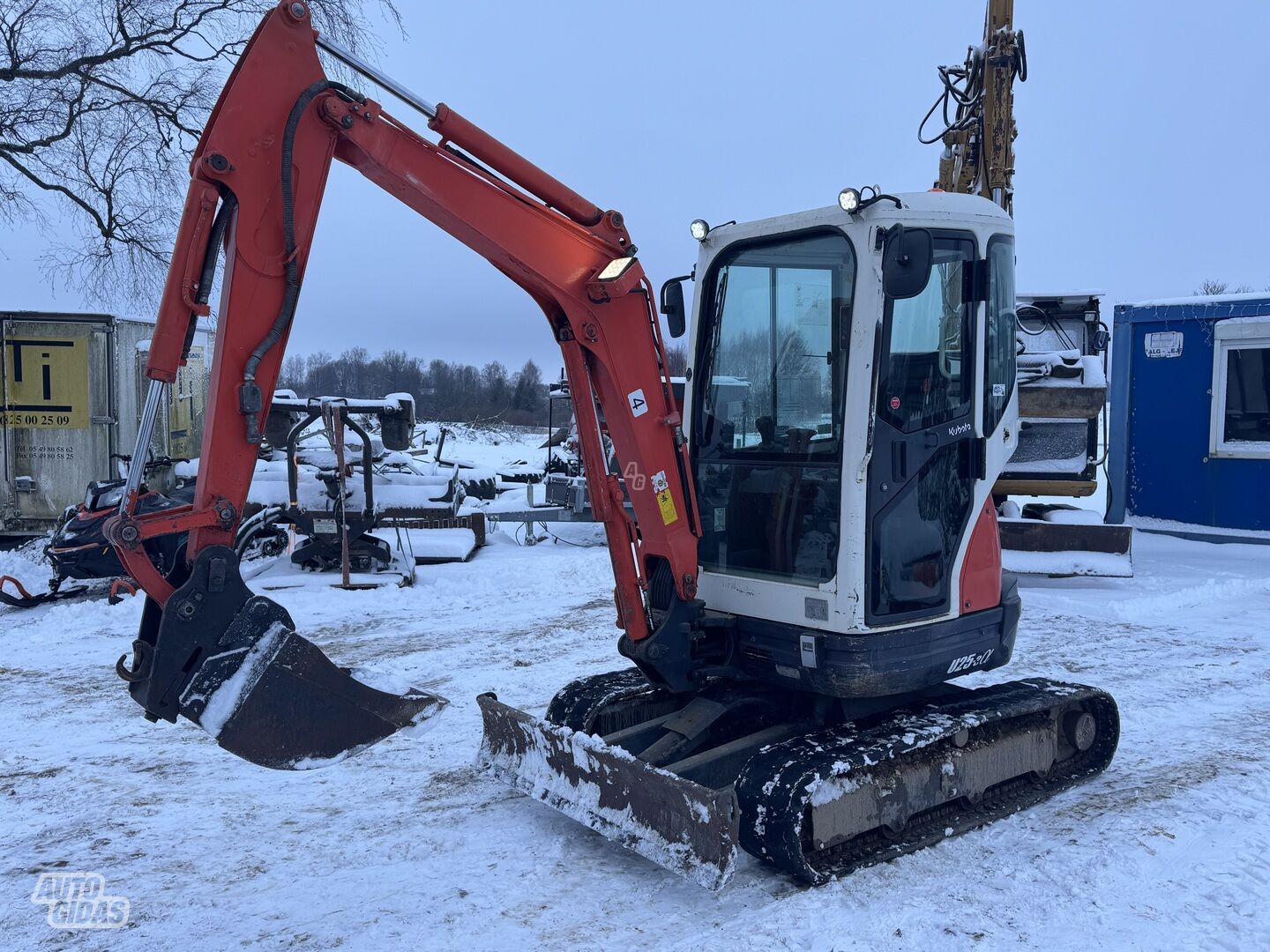 Kubota U25-3FU 2012 y Mini Excavator