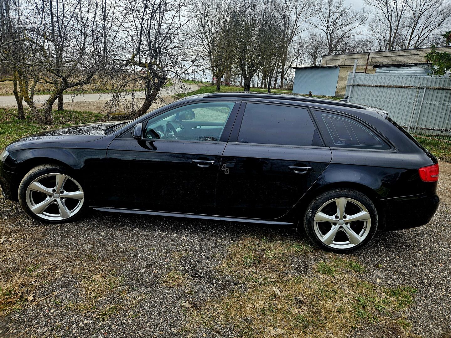 Audi A4 2009 m Universalas