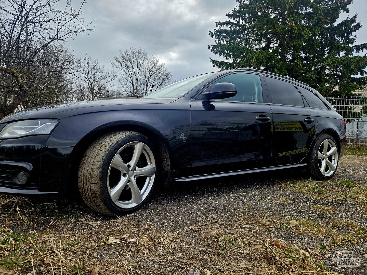 Audi A4 2009 m Universalas