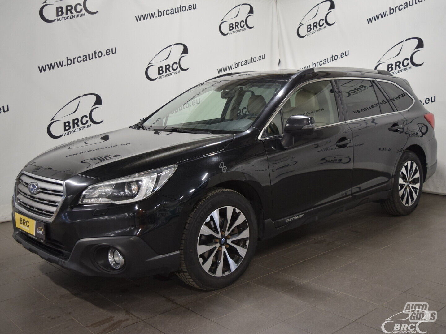 Subaru Legacy Outback A/T 2015 y