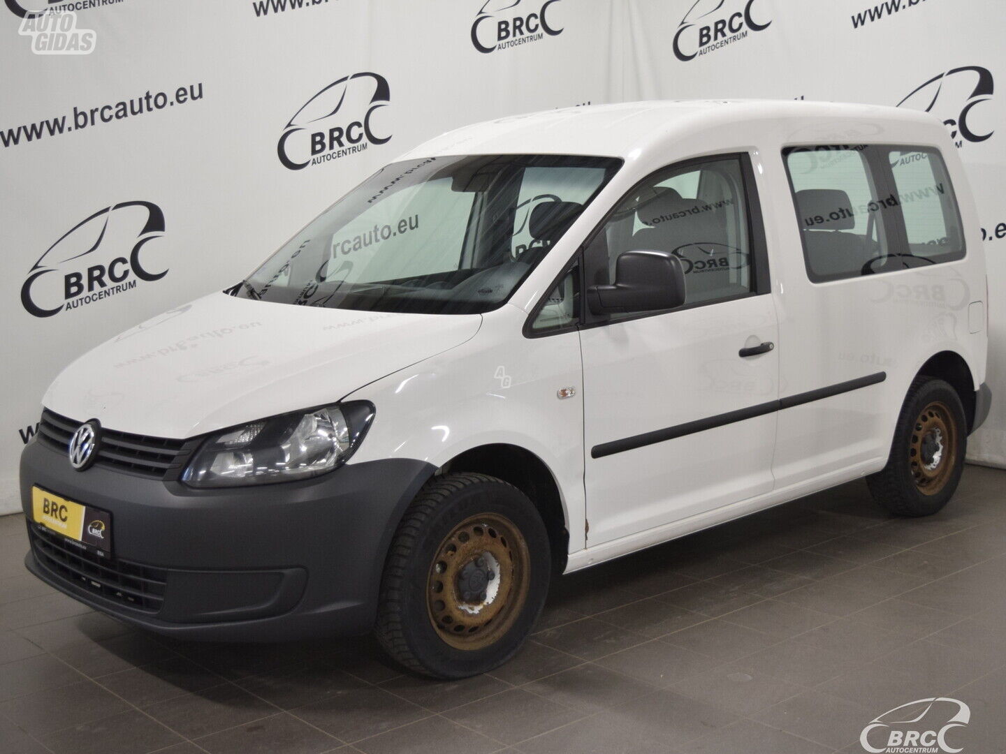 Volkswagen Caddy M/T 2014 y