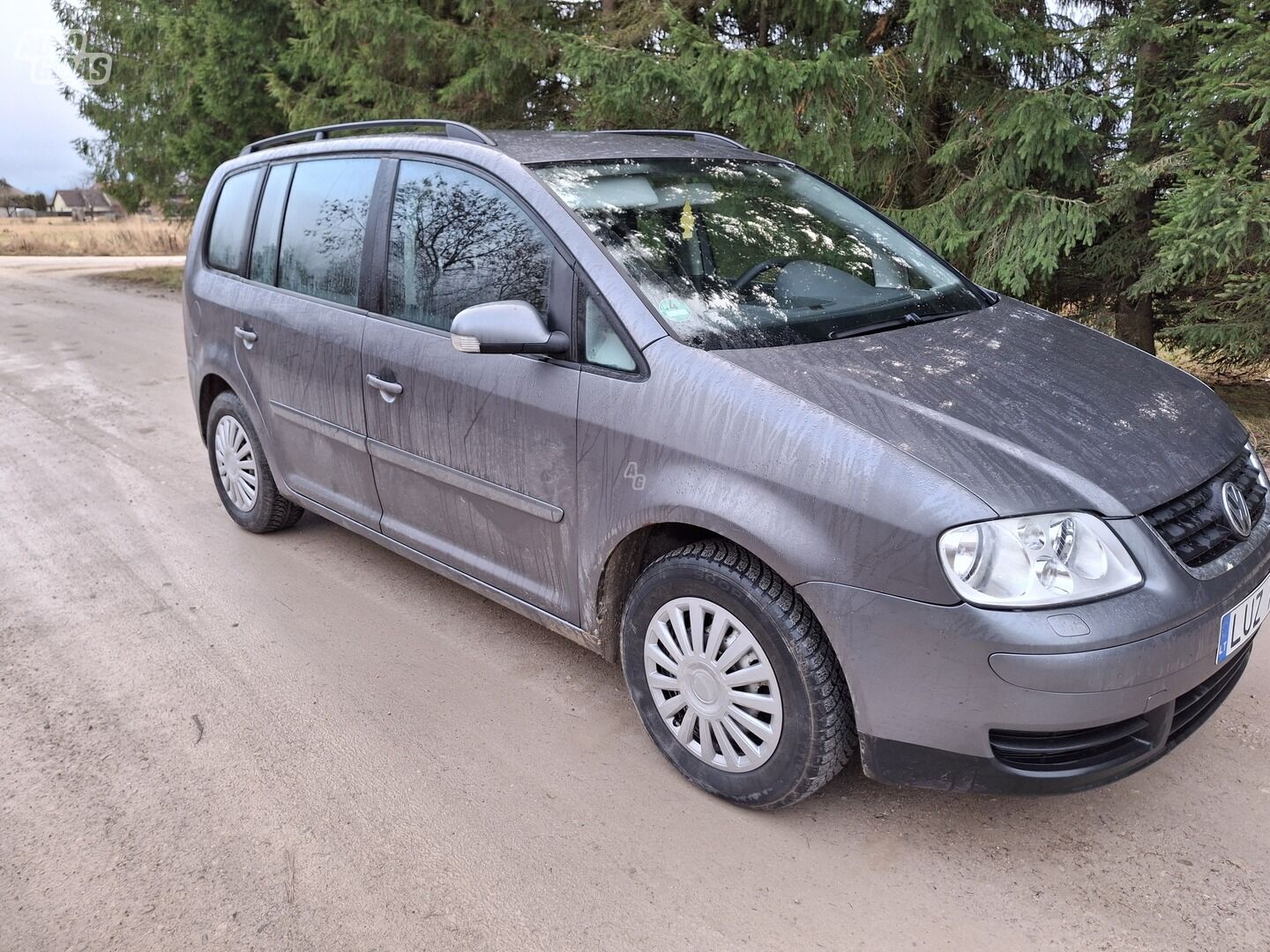 Volkswagen Touran 2004 m Universalas