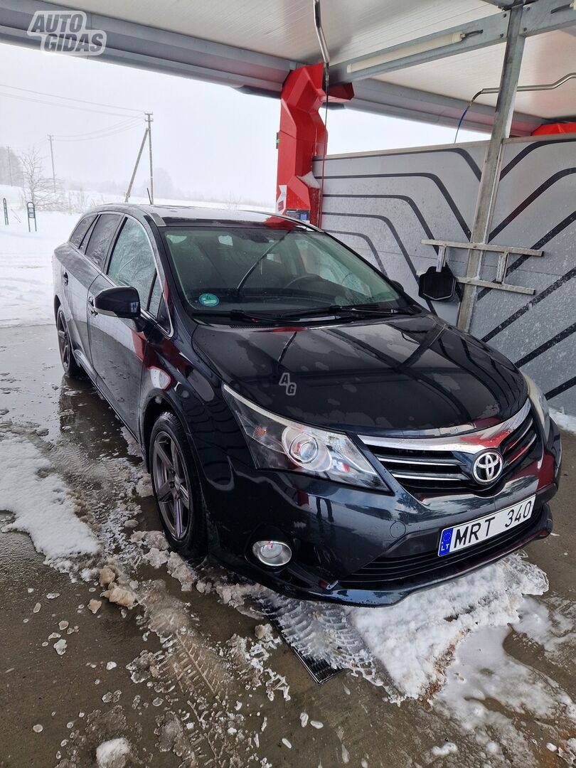 Toyota Avensis 2014 m Universalas