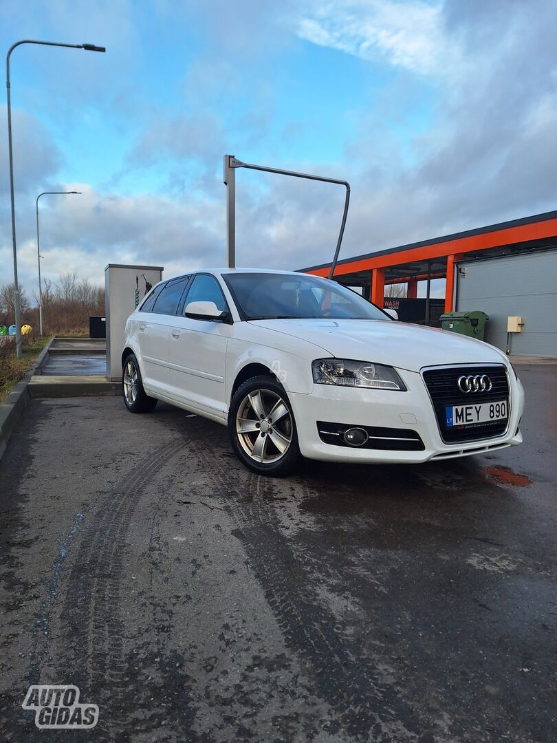 Audi A3 2010 г Хэтчбек