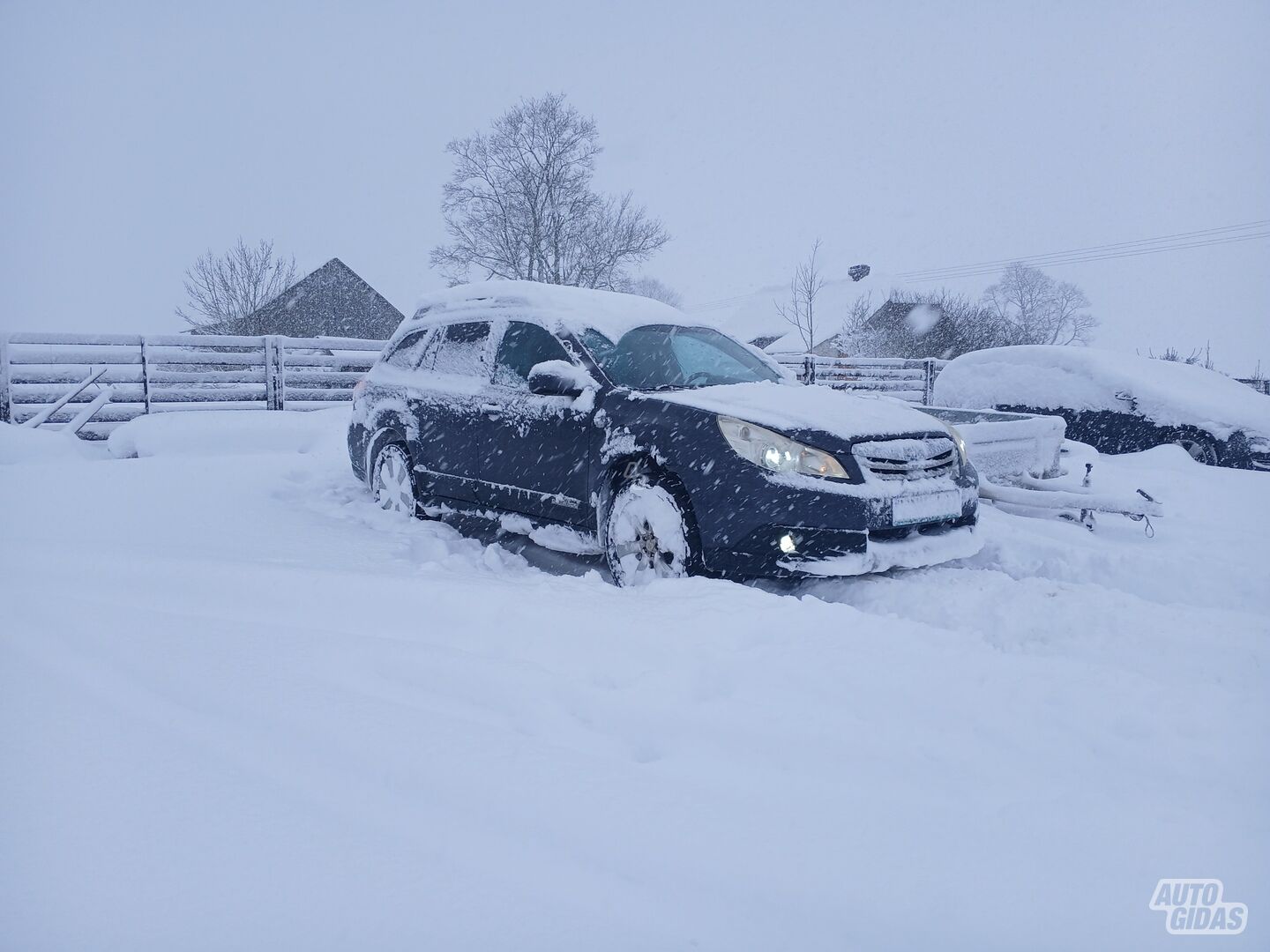 Subaru OUTBACK 2010 г Внедорожник / Кроссовер