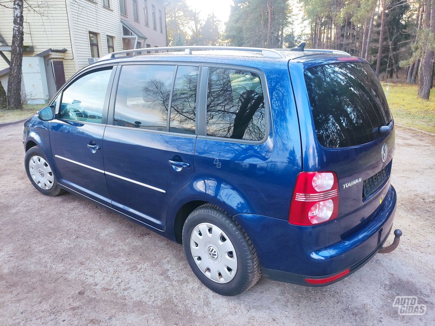 Volkswagen Touran 2009 m Vienatūris