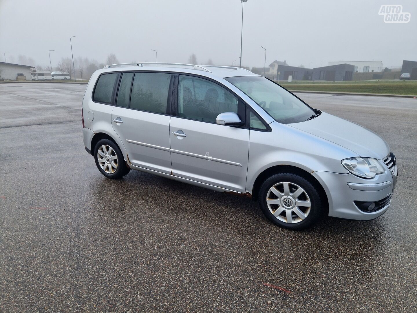 Volkswagen Touran 2006 y Van