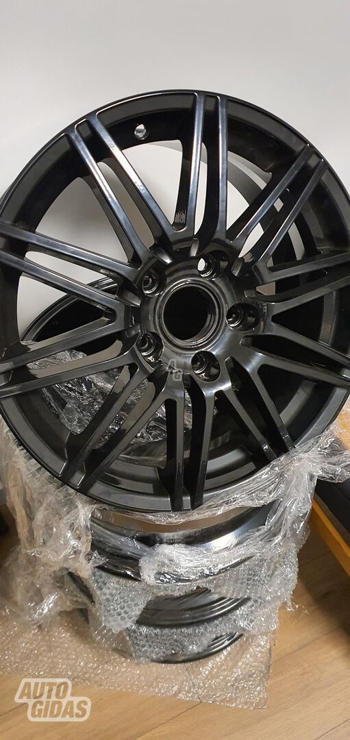 Light alloy R18 rims