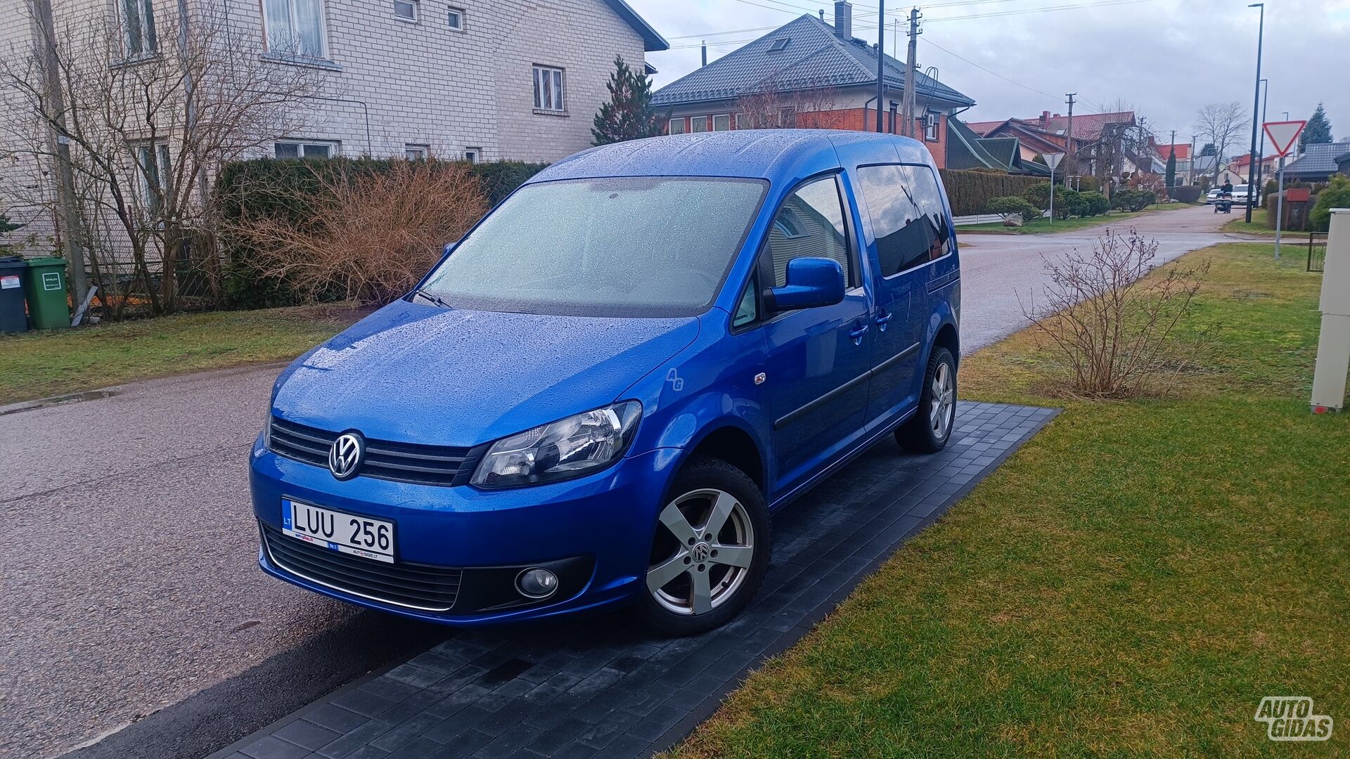 Volkswagen Caddy 2011 m Vienatūris