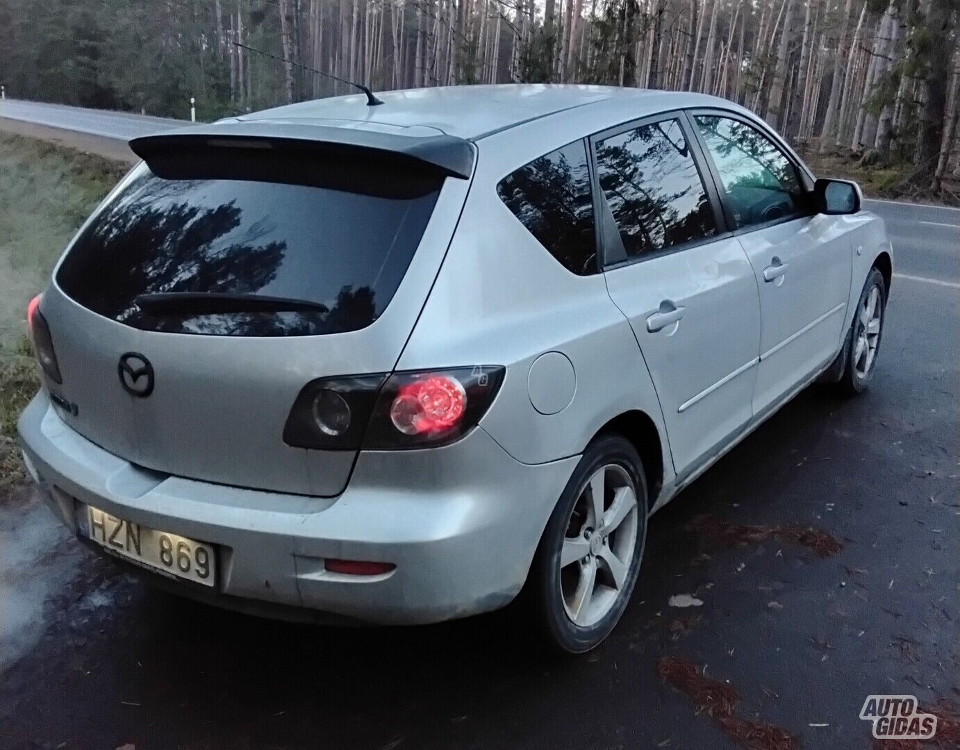 Mazda 3 2004 г Хэтчбек