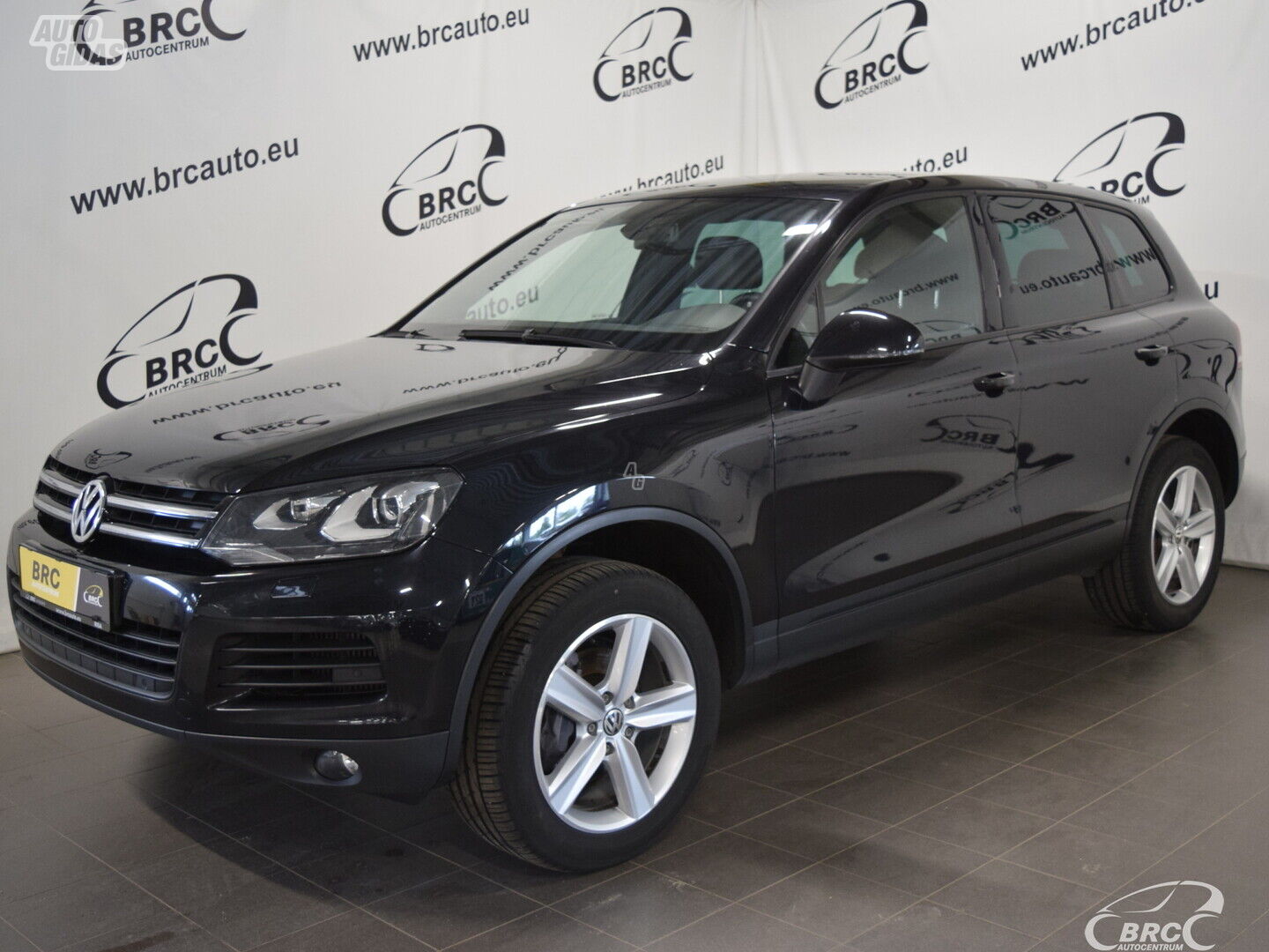 Volkswagen Touareg V6 TDI A/T 2011 г