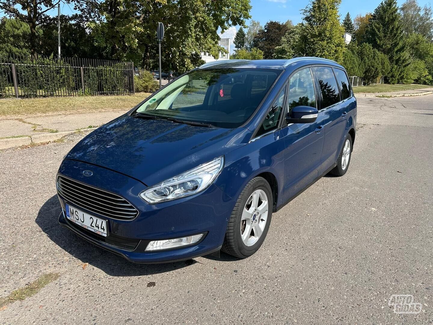 Ford Galaxy 2017 y Van