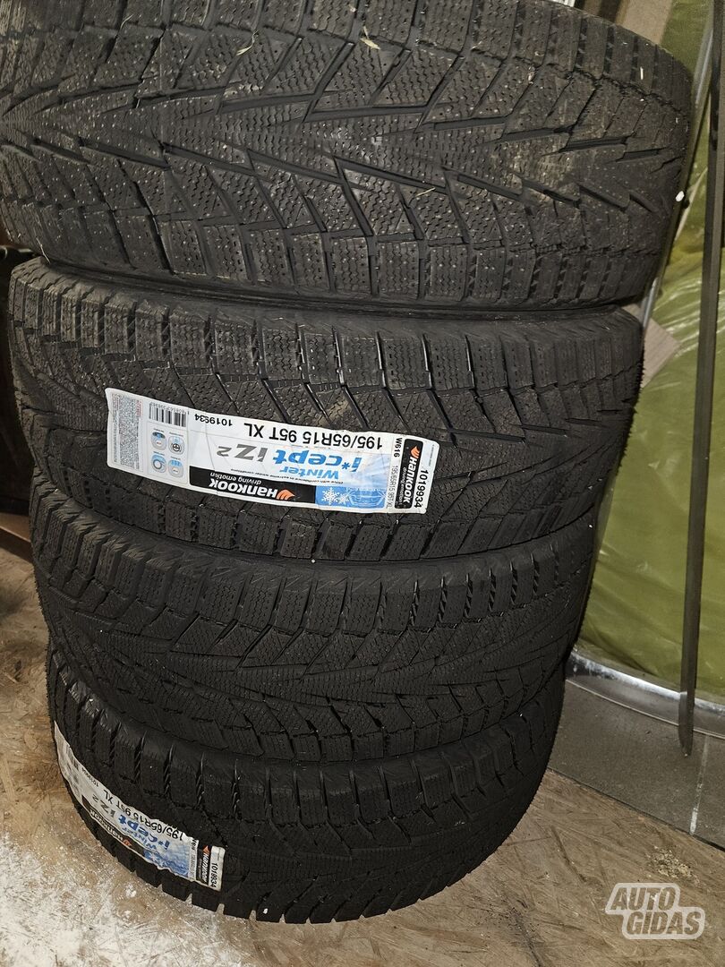 Hankook I*cept IZ2, xl,w616 R15 žieminės padangos lengviesiems