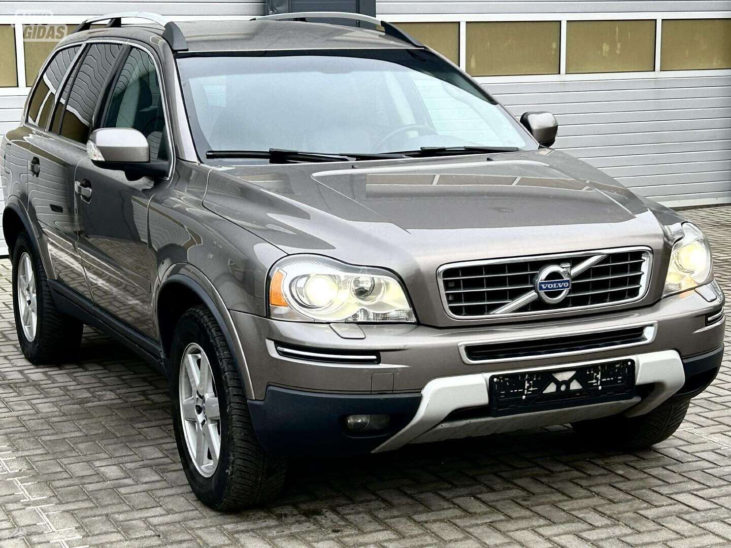 Volvo XC90 2011 г Внедорожник / Кроссовер