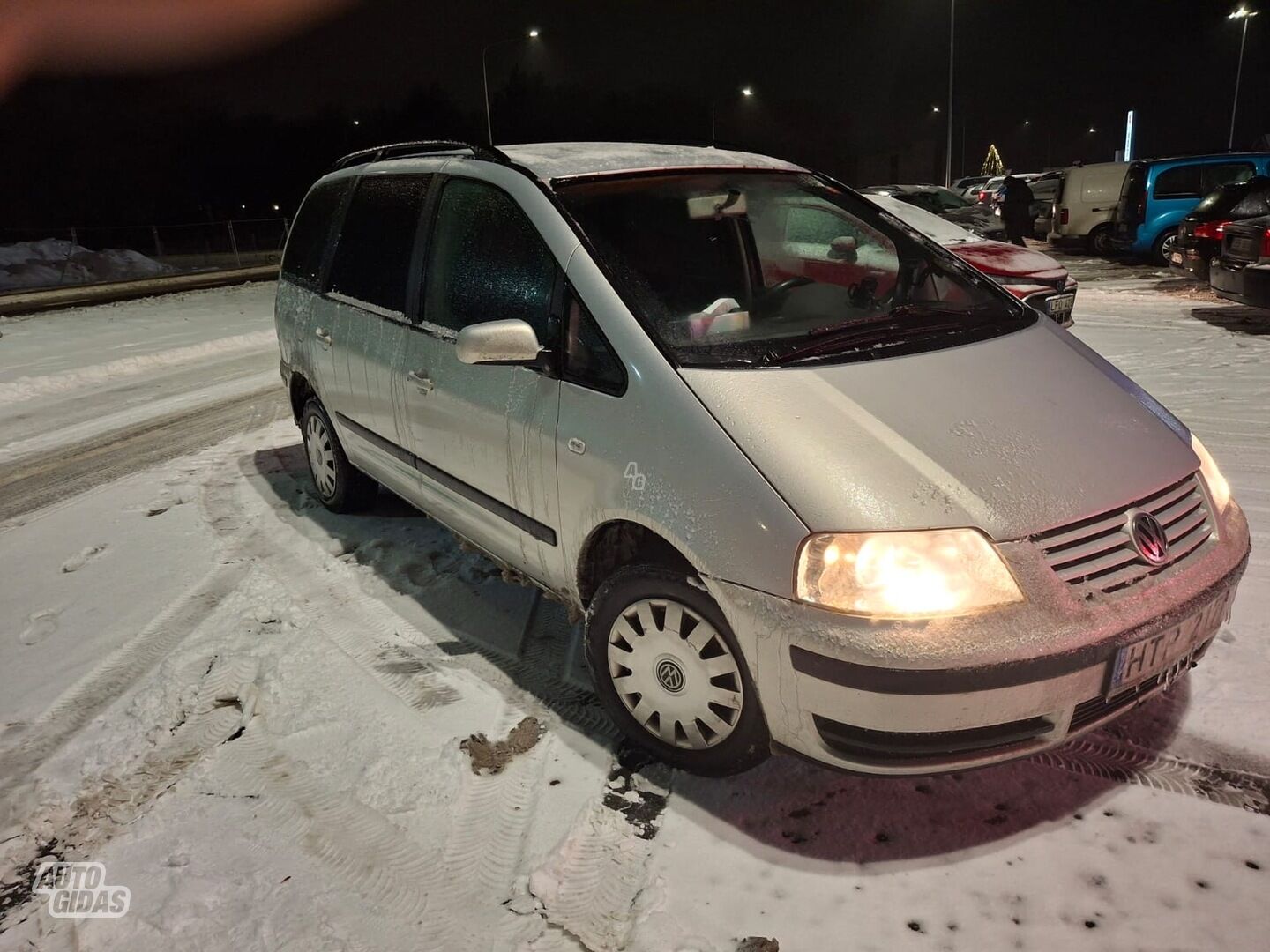 Volkswagen Sharan 2000 m Vienatūris