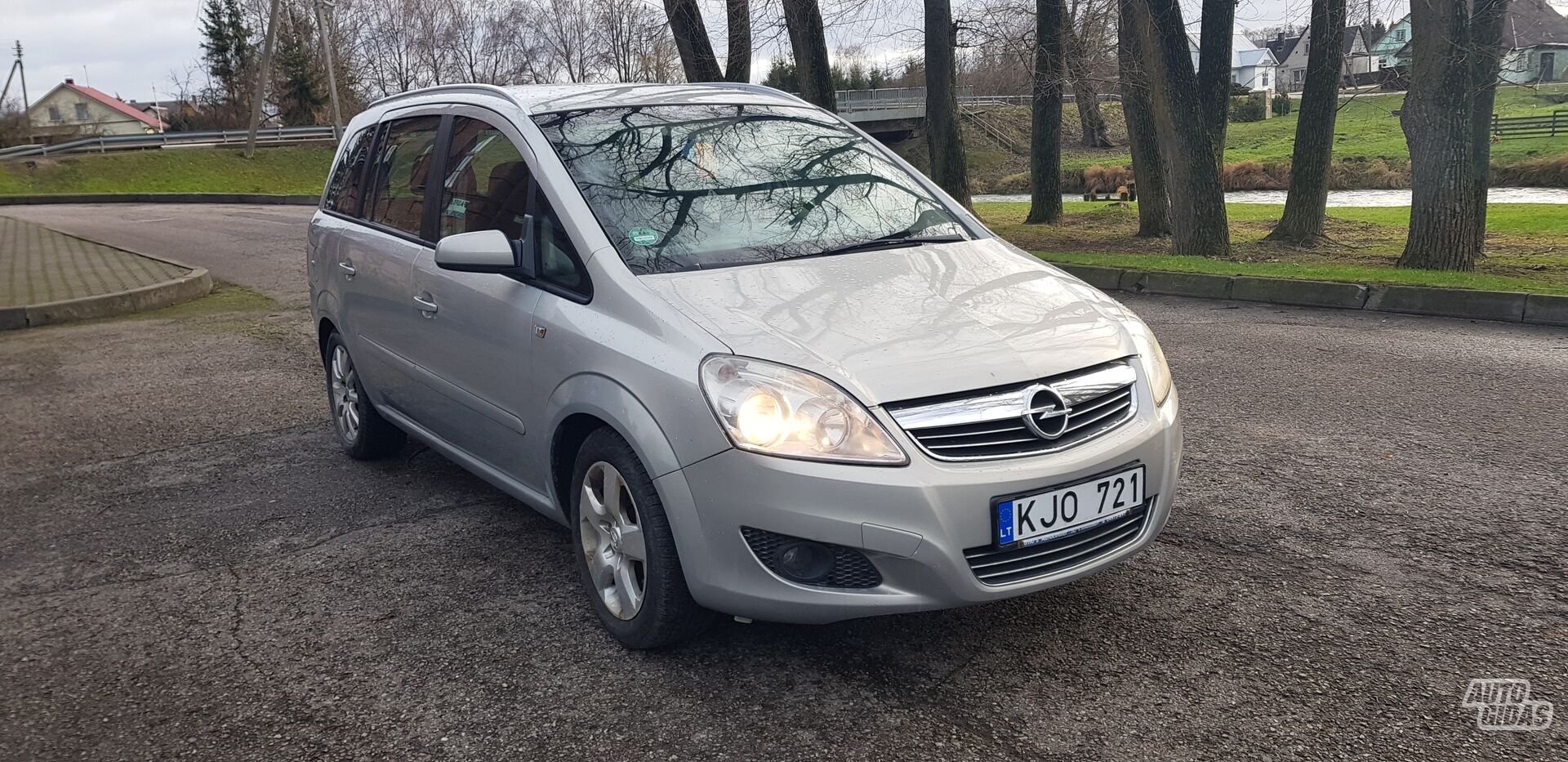 Opel Zafira 2008 m Vienatūris