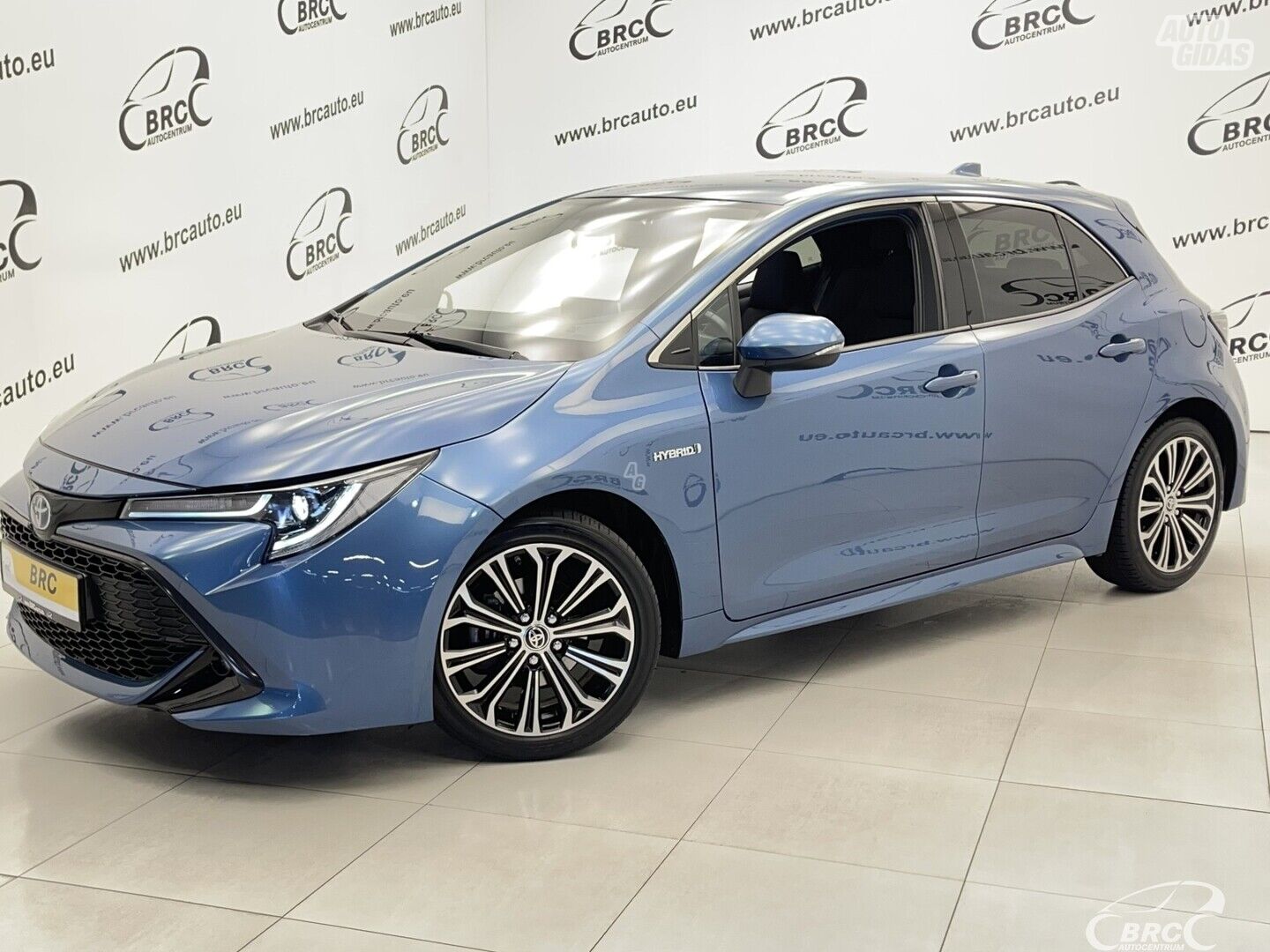 Toyota Corolla 1.8 Hybrid Automatas 2020 г