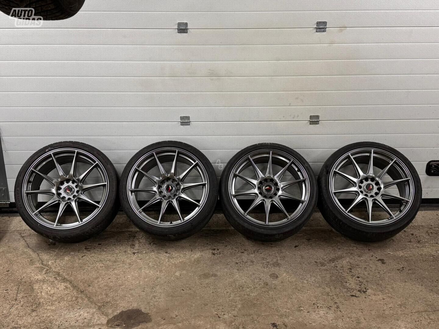 525 light alloy R19 rims