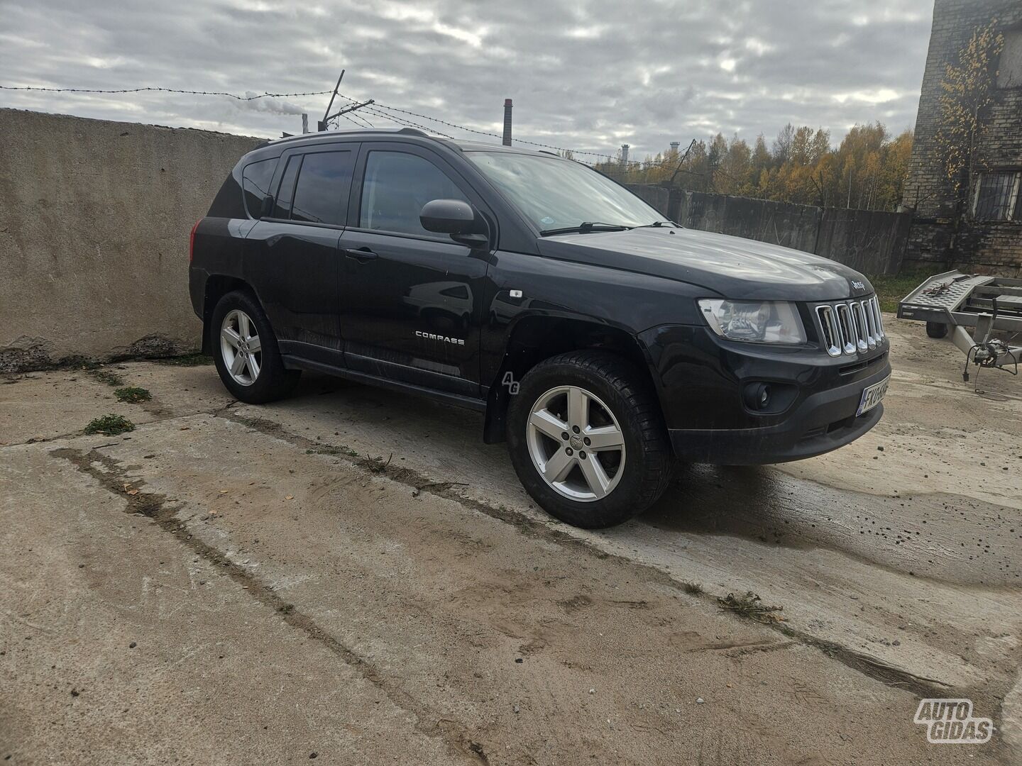 Jeep Compass 2011 y Off-road / Crossover