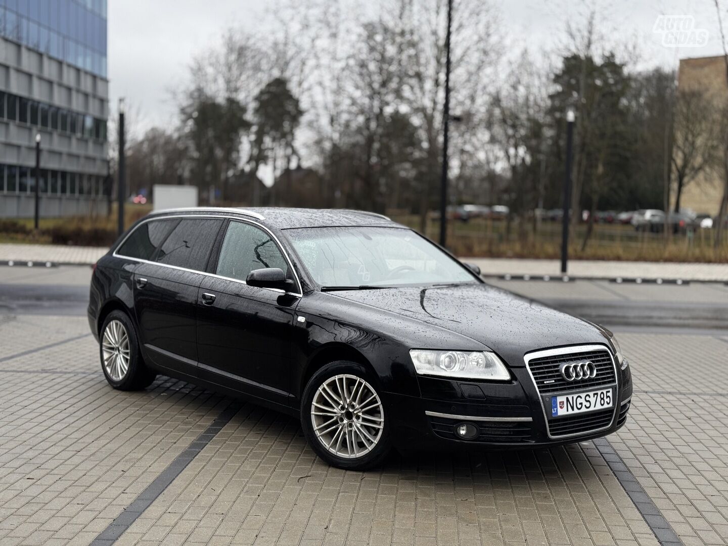 Audi A6 2009 г Универсал