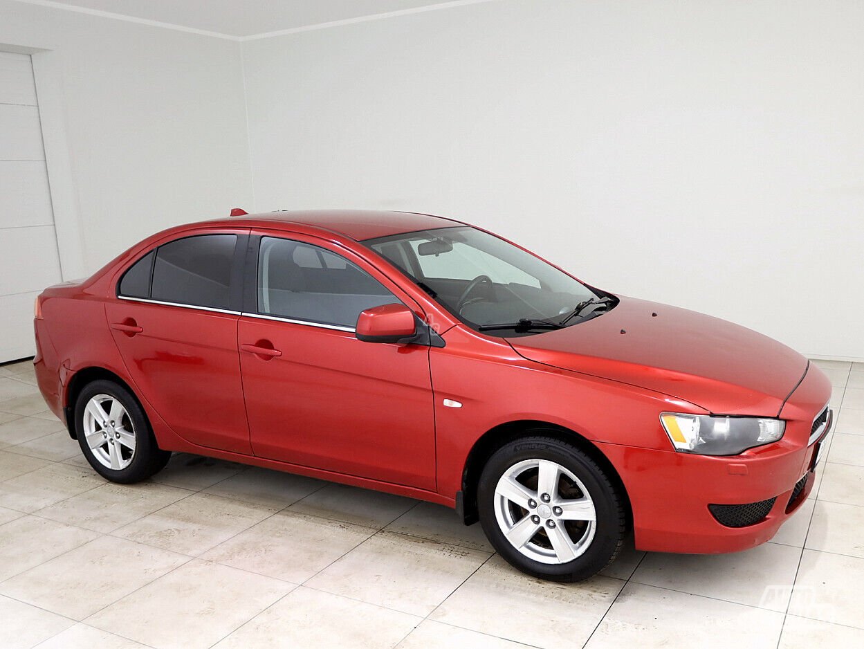 Mitsubishi Lancer 2008 г Седан