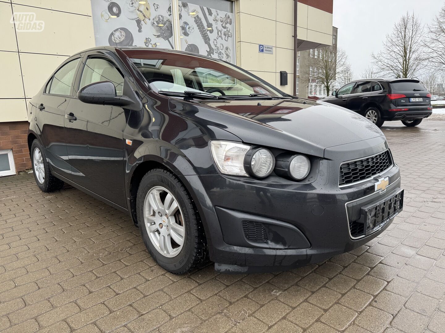 Chevrolet Aveo 2014 y Hatchback