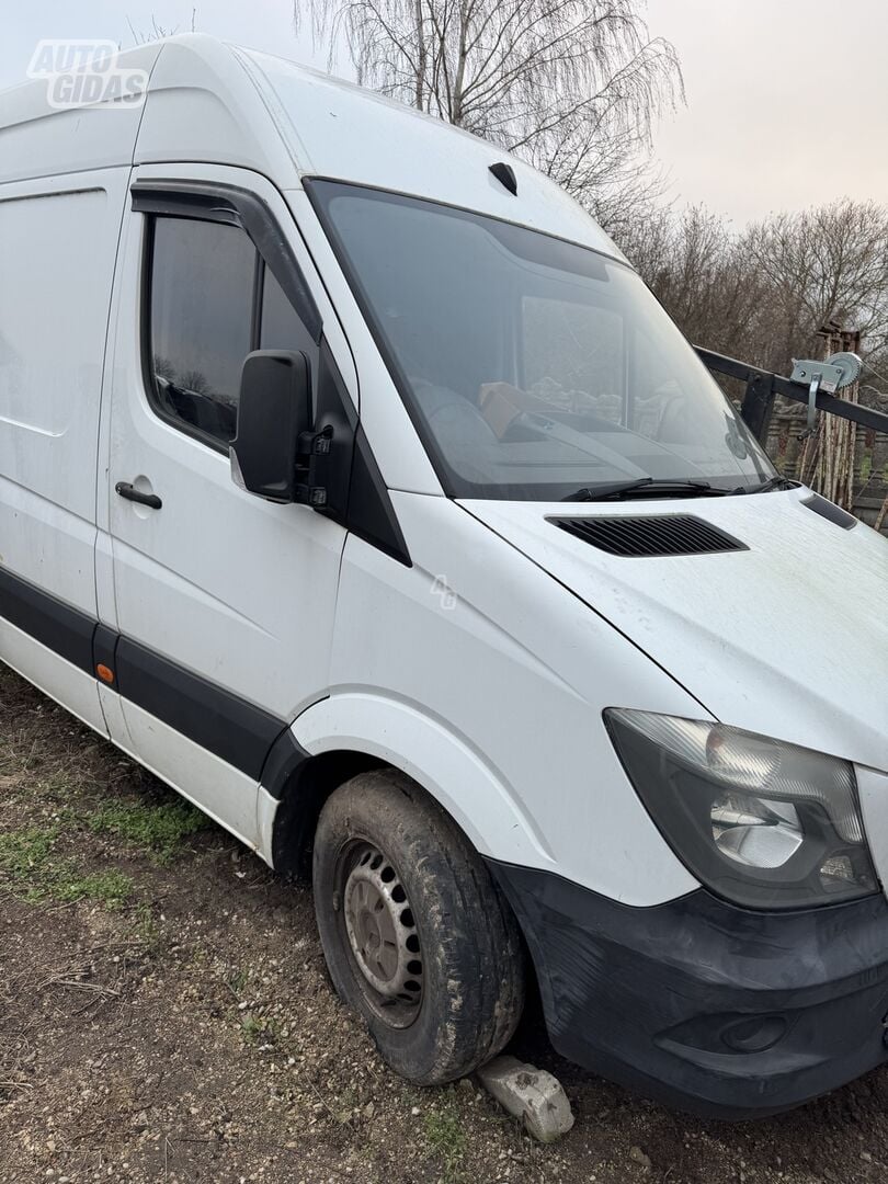 Mercedes-Benz Sprinter 2014 y parts