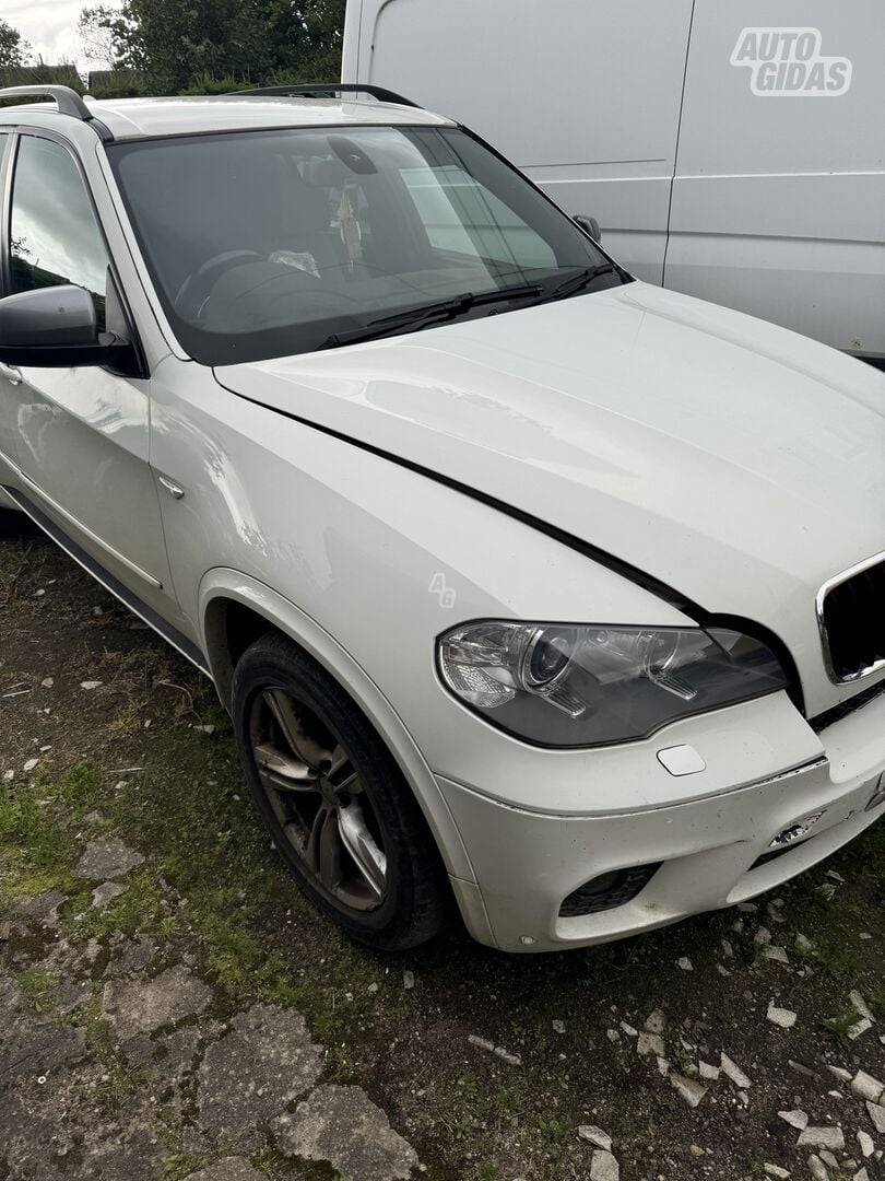 Bmw X5 2012 г запчясти