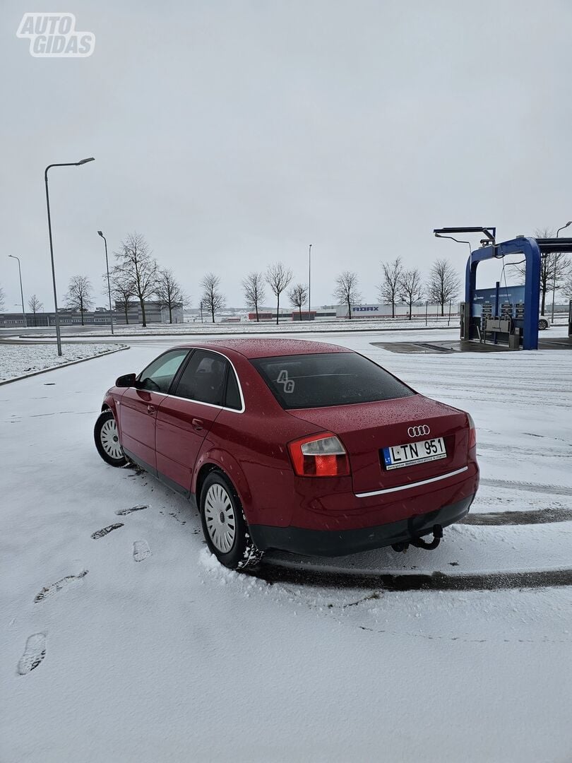 Audi A4 2003 m Sedanas