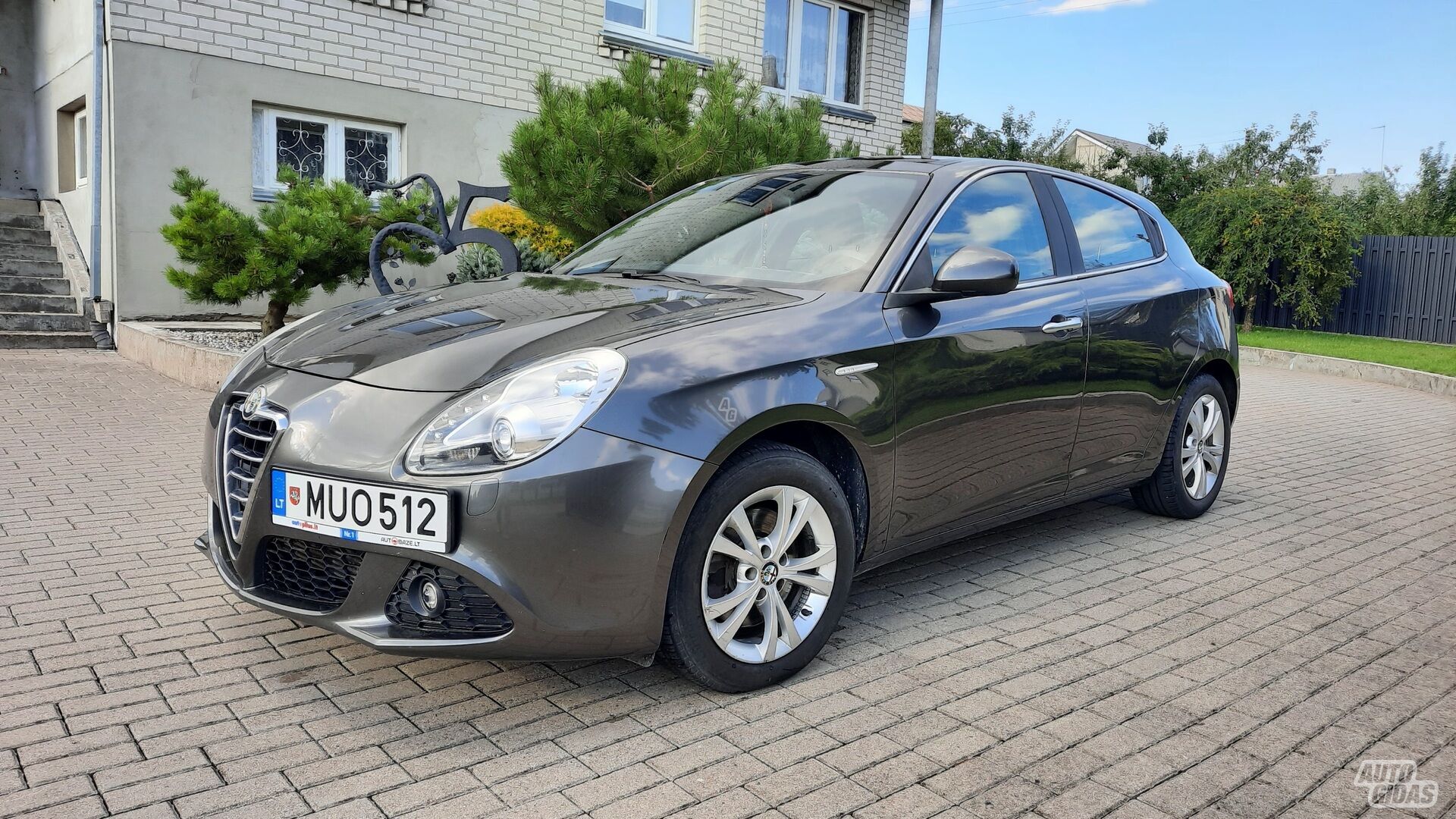 Alfa Romeo Giulietta 2013 г Хэтчбек