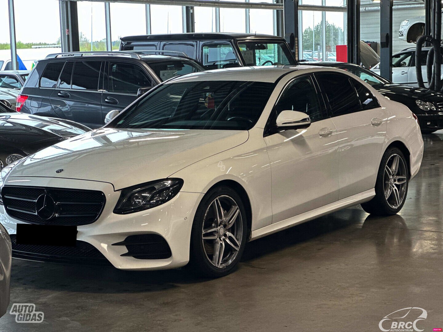 Mercedes-Benz E 220 2016 m Sedanas