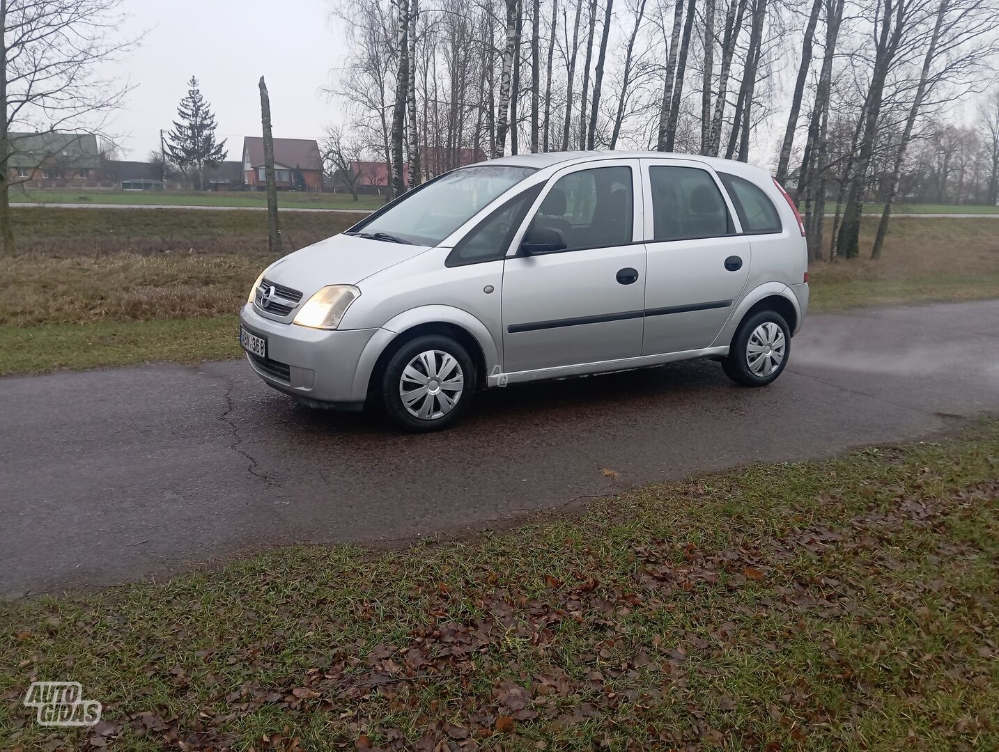 Opel Meriva 2005 г Хэтчбек