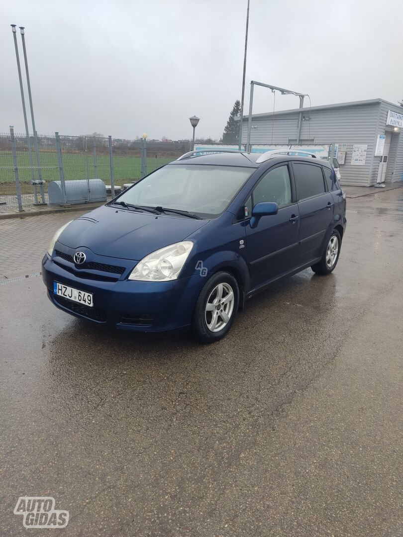 Toyota Corolla Verso 2004 y Hatchback