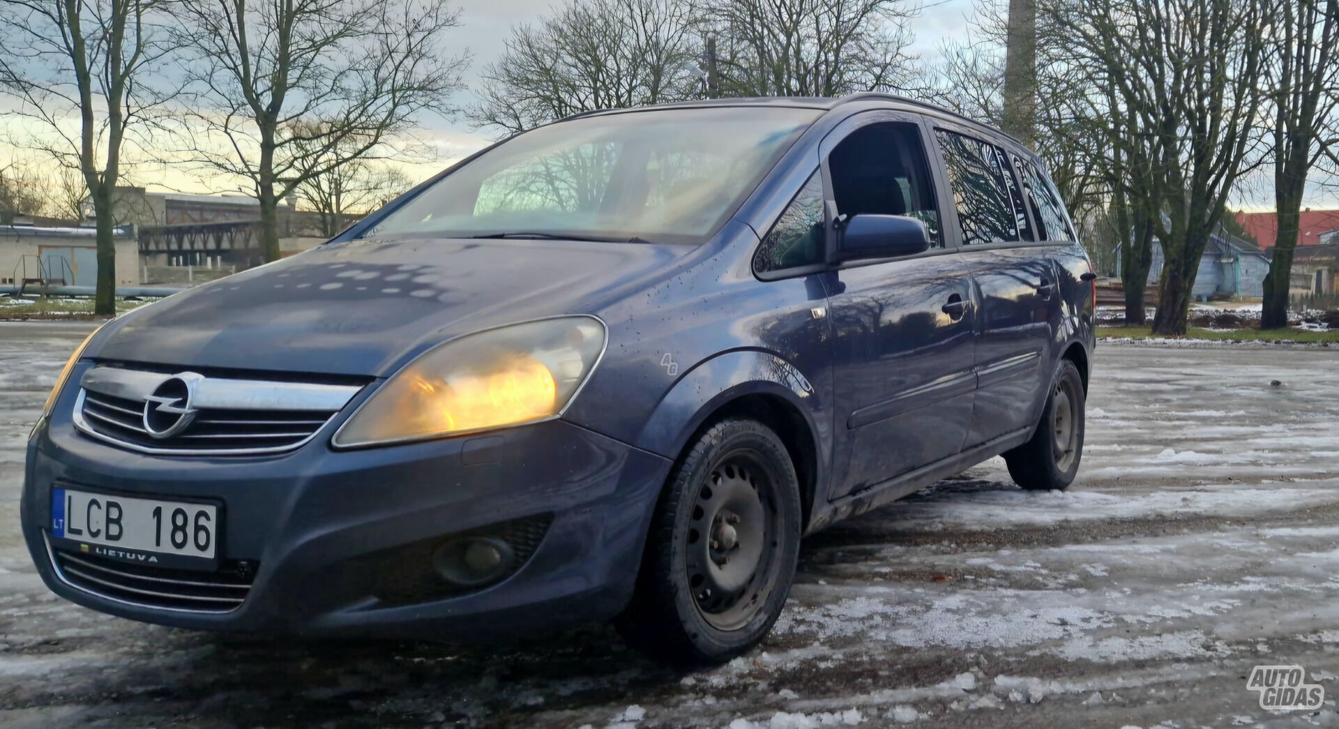 Opel Zafira 2008 m Vienatūris