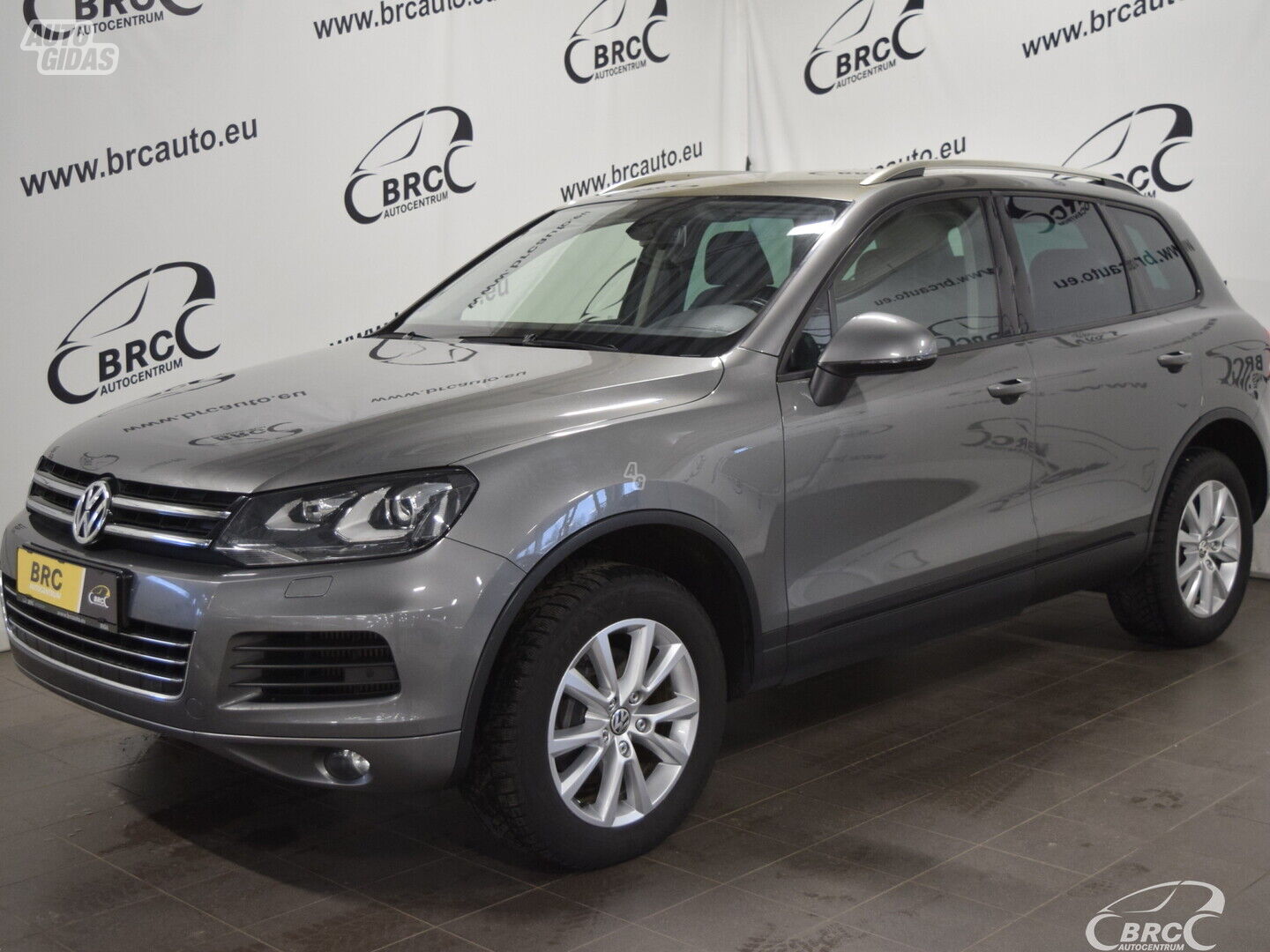 Volkswagen Touareg V6 TDI A/T 2014 y